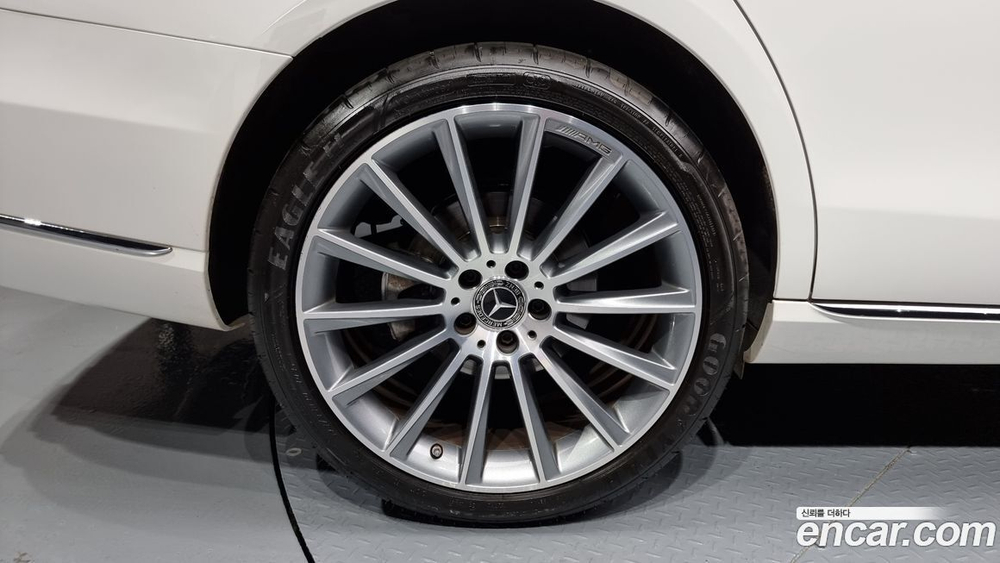 Mercedes-Benz E-Class W213 E300 4MATIC Exclusive (09.2020)