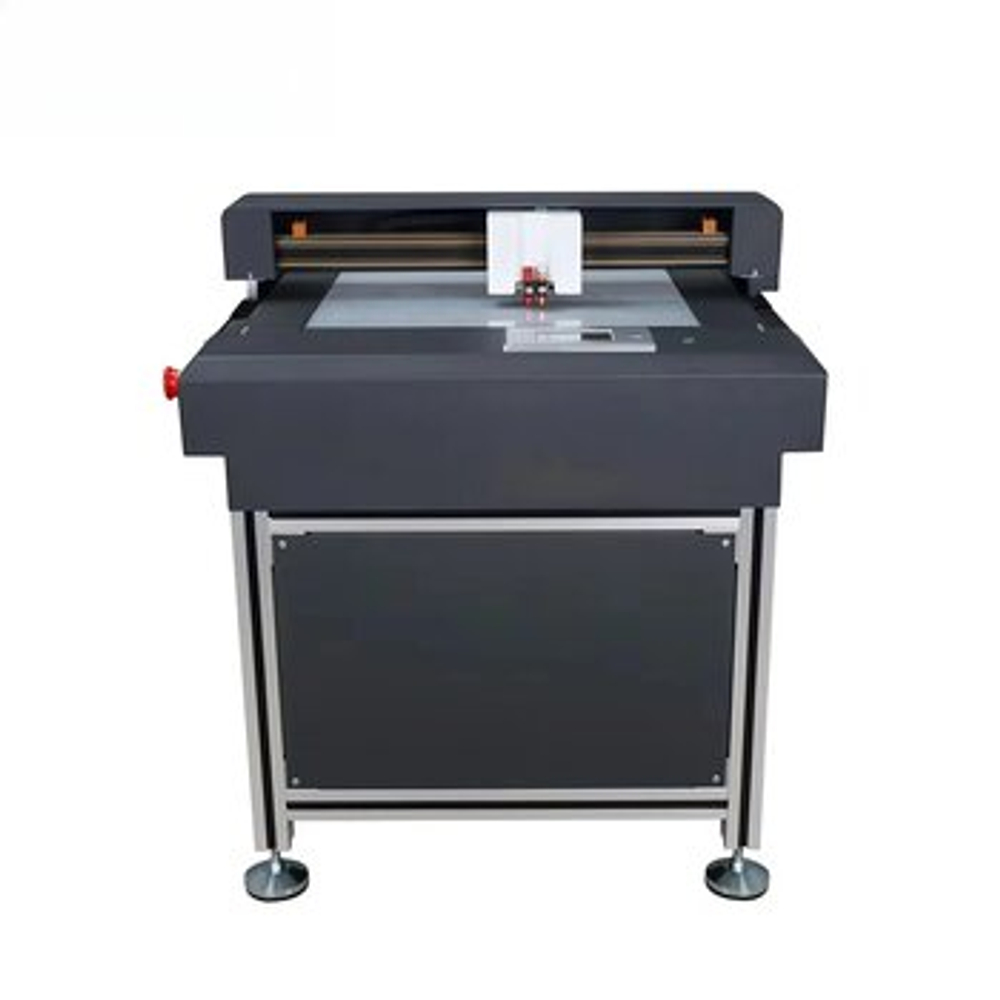 Режущий плоттер SkyCut F6090