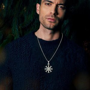 Мужские ювелирные украшения на Новый год