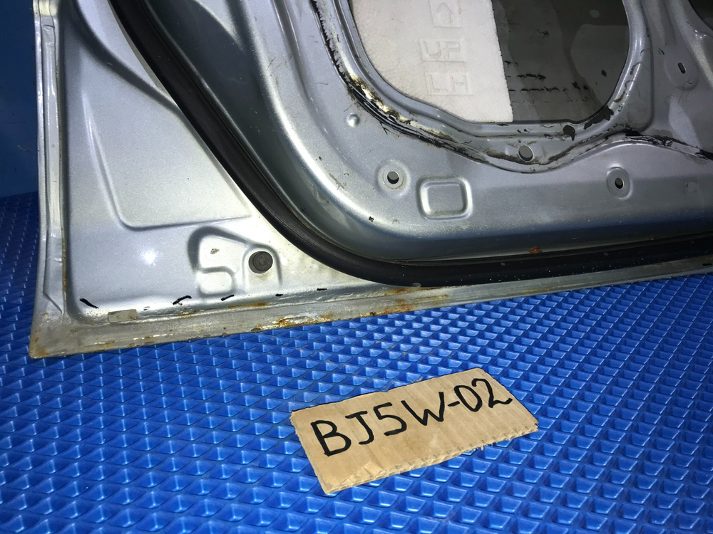 Дверь передняя левая MAZDA FAMILIA 2001