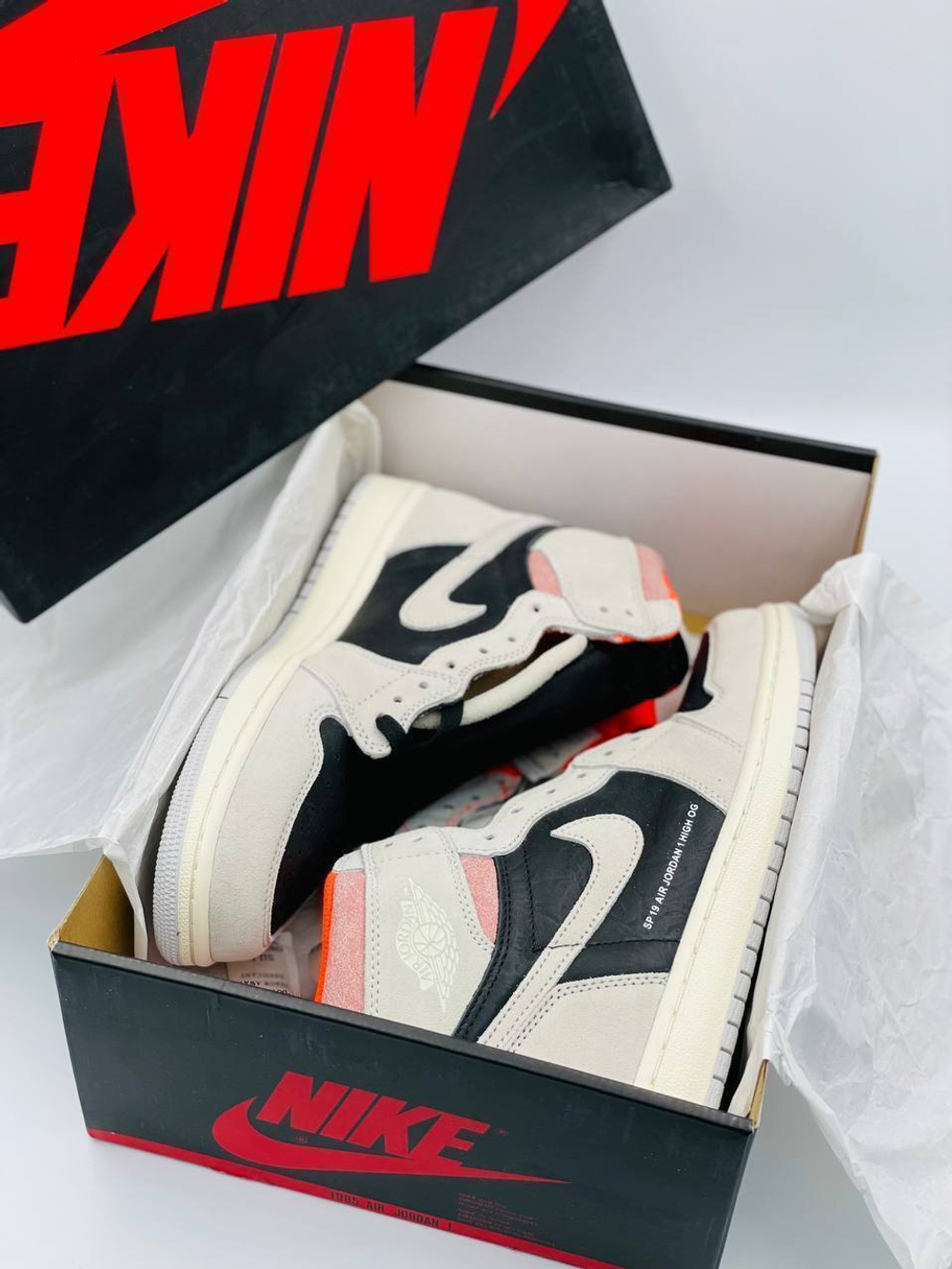 Кроссовки Nike Air Jordan