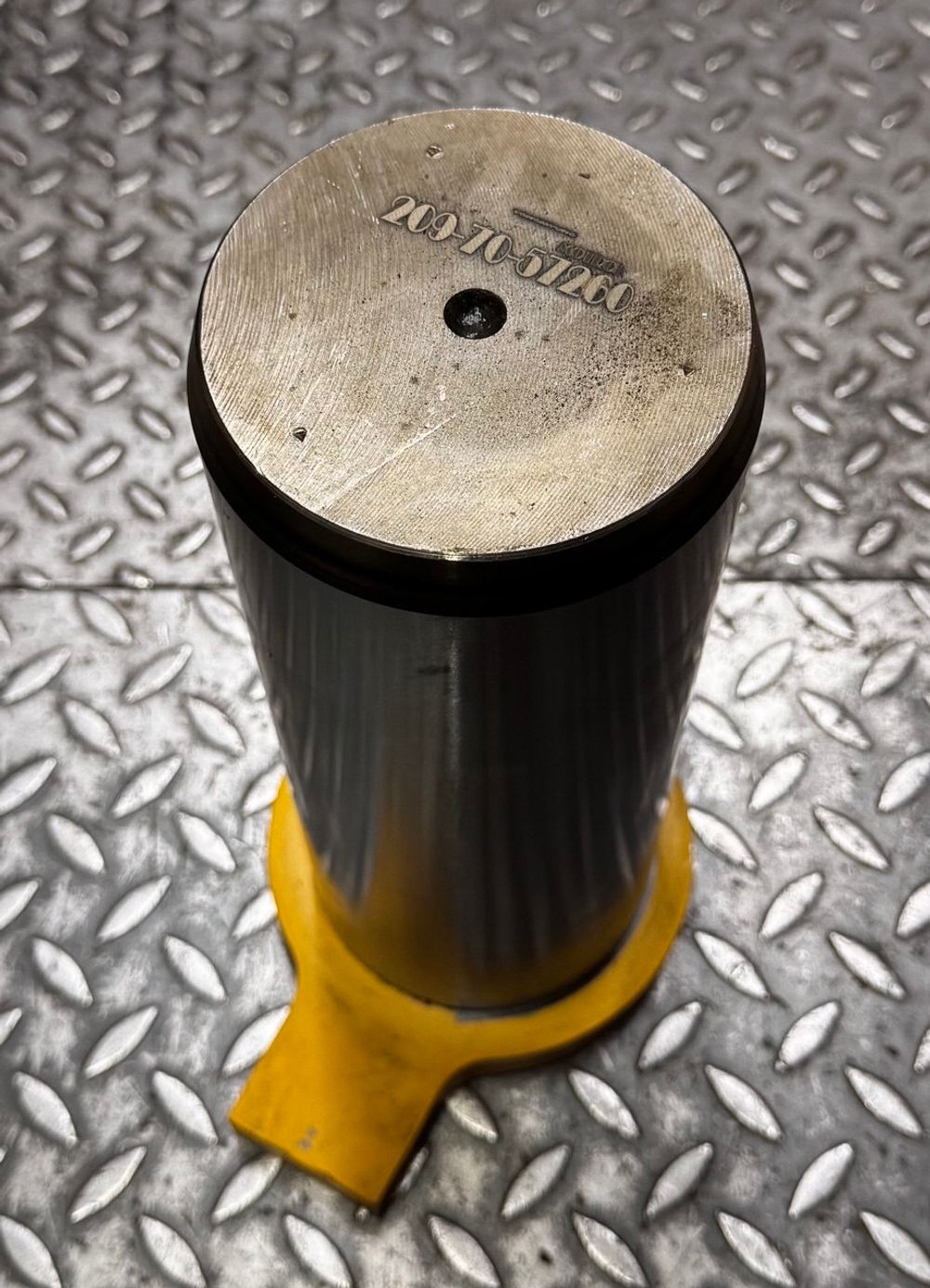 Палец 209-70-57260