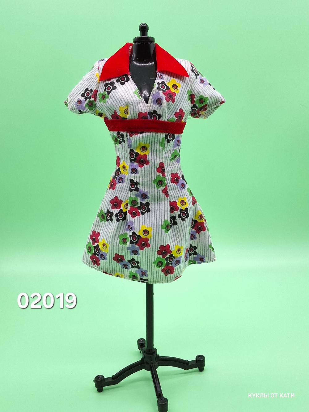 Одежда для куклы Барби винтаж от платье 02019