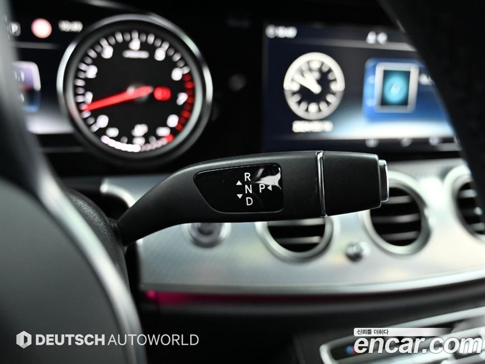 Mercedes-Benz E-Class W213 E250 Avangarde (04.2020)