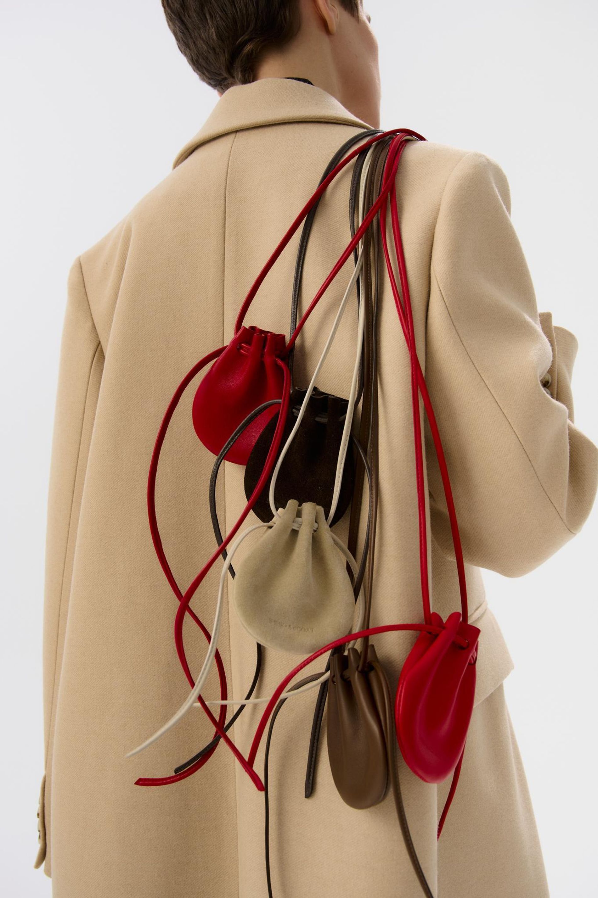 5 OʼCOAT×SHELK МЕШОЧЕК DARK BEIGE