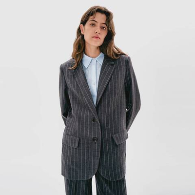 Жакет классический из шерсти серого цвета в полоску