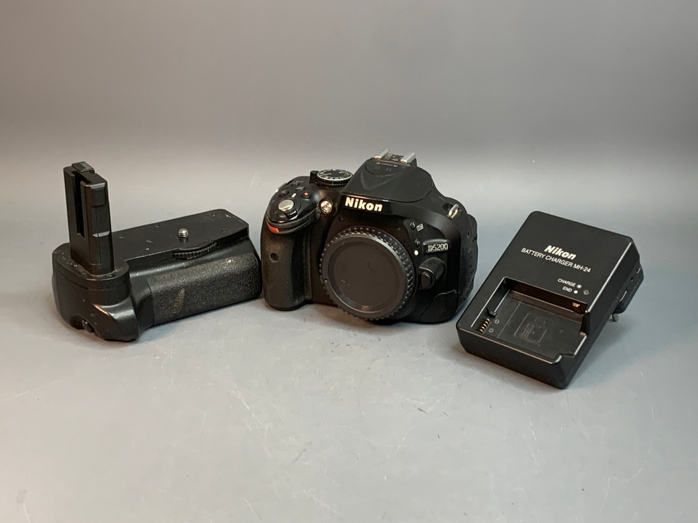 Nikon D5200 75.000 кадров