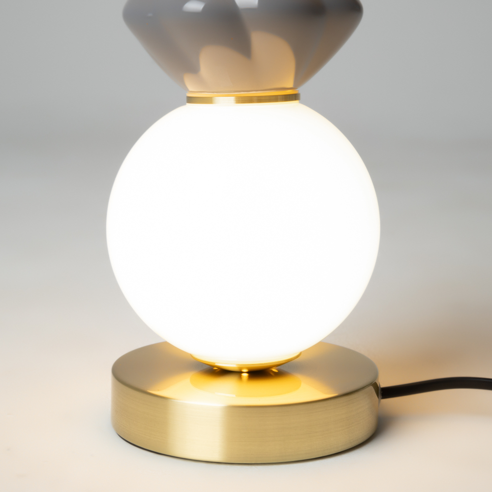 Настольная светодиодная лампа Maytoni Brosche MOD362TL-L10GR3K