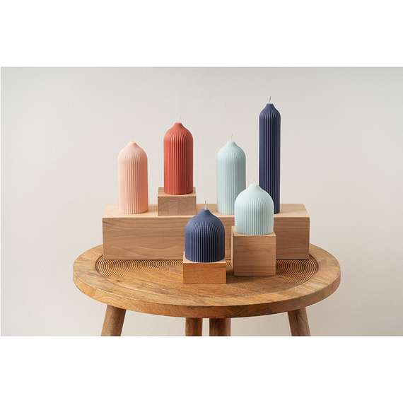 Свеча декоративная мятного цвета Edge 26,5 см