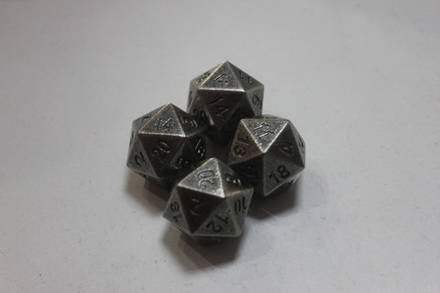 Набор металлических игральных кубиков D20 (4 шт.), "Серебро"