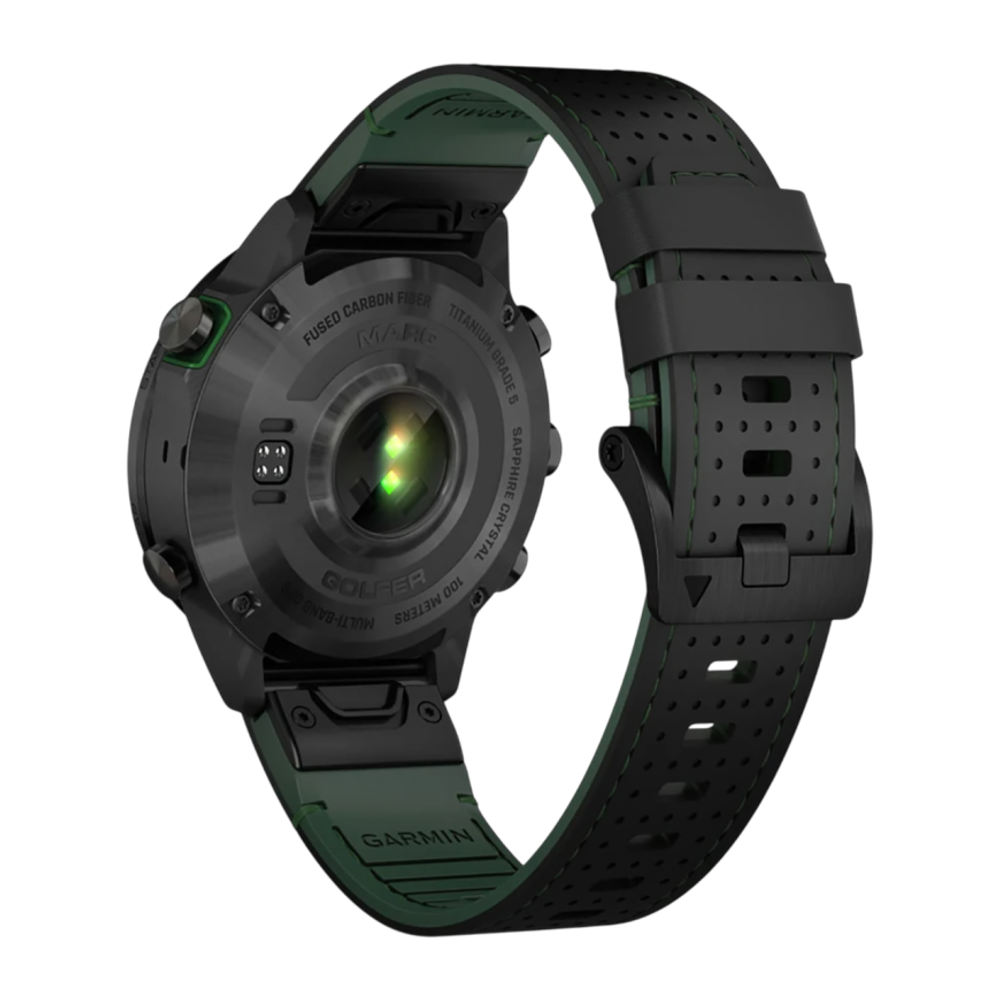 Спортивные часы Garmin MARQ Golfer (Gen 2) Carbon Edition, гибридный ремешок цвета «чёрный/зелёный», чёрный силиконовый ремешок Безель и корпус из углеродного волокна и титана, AMOLED-дисплей с куполообразным сапфировым стеклом. Ремешок из кожи и фторэлас