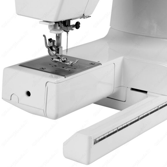 Швейная машина Janome HD1000
