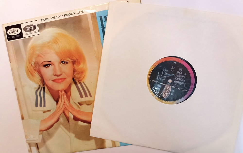 Peggy Lee Pass Me By (UK 1965)