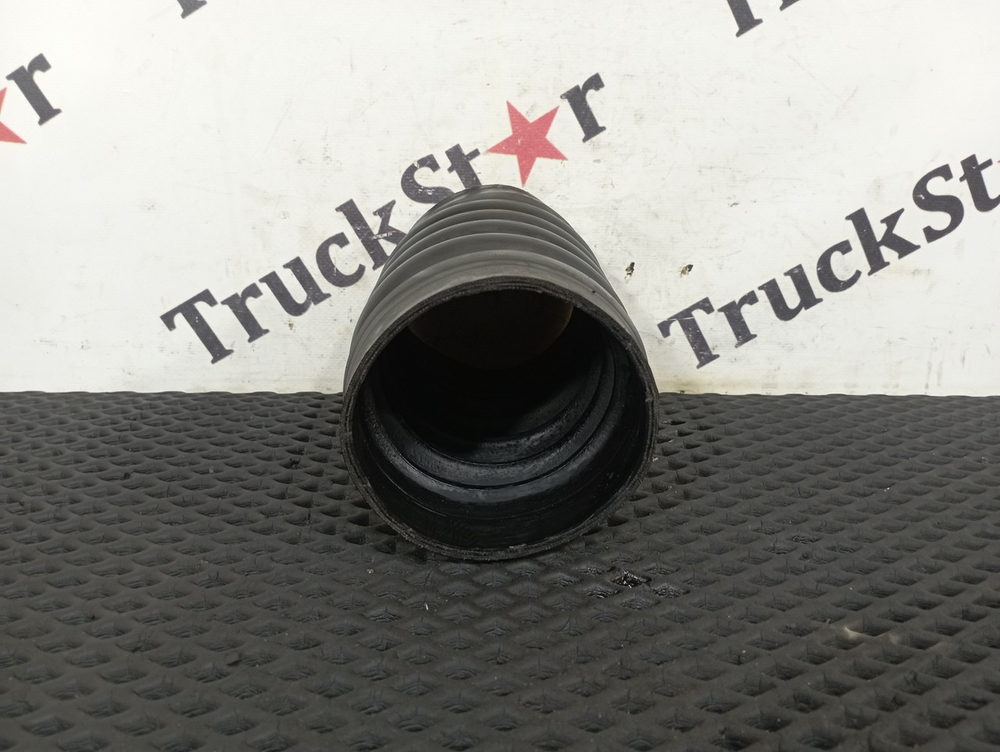 Патрубок интеркулера