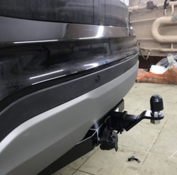 Фаркоп Бизон на Hyundai Santa Fe FA 0724-E (с 2012 по 2018 г.в.с одной выхлопной трубой) (паспорт и сертификат в комплекте)(без электрики)
