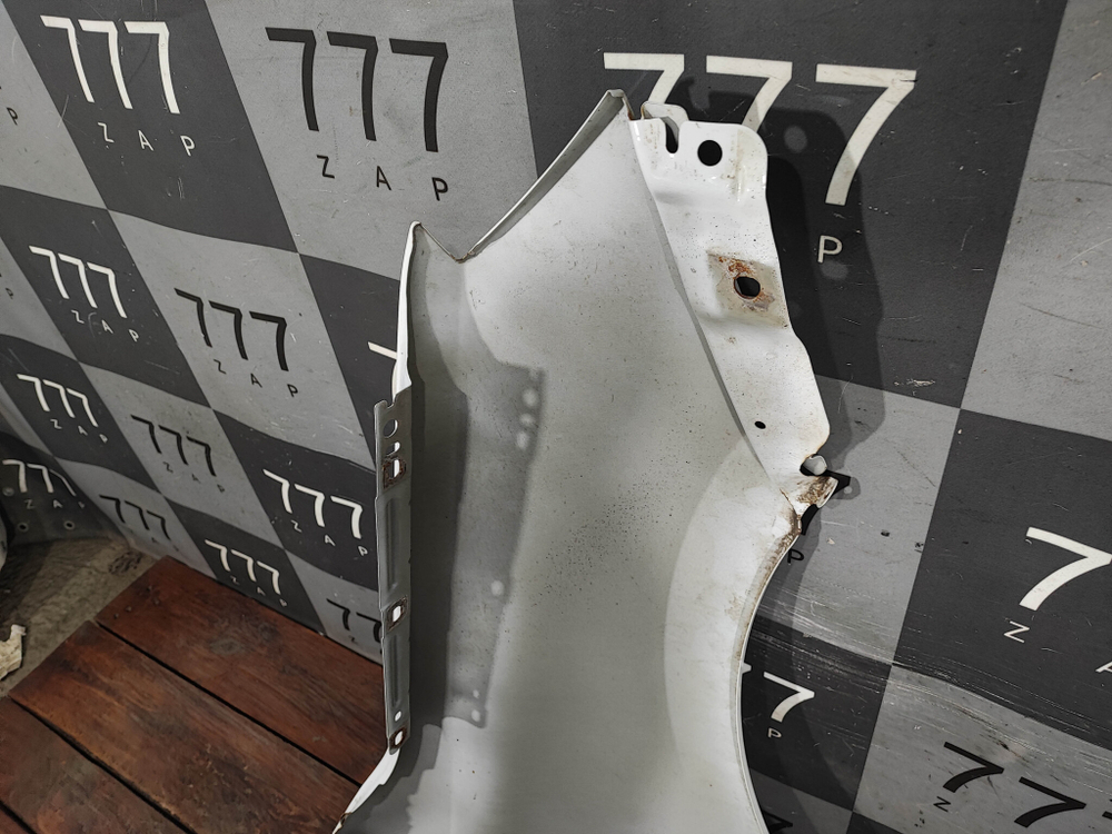 Крыло переднее левое Lada Granta 18-нв Б/У Оригинал 8450104277