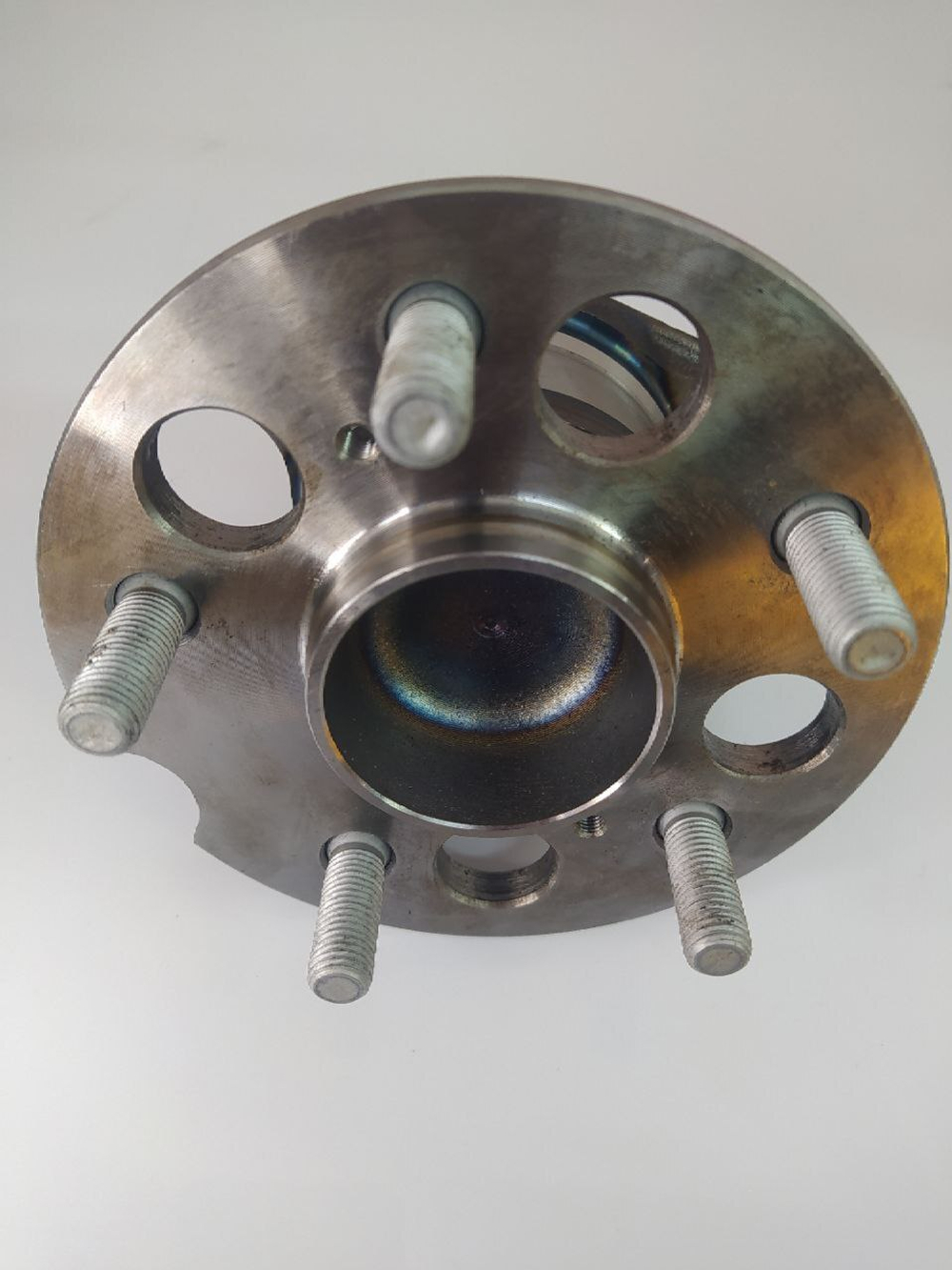 Ступица задняя 2х4 (с датчиком) T113301210BA для Chery Tiggo