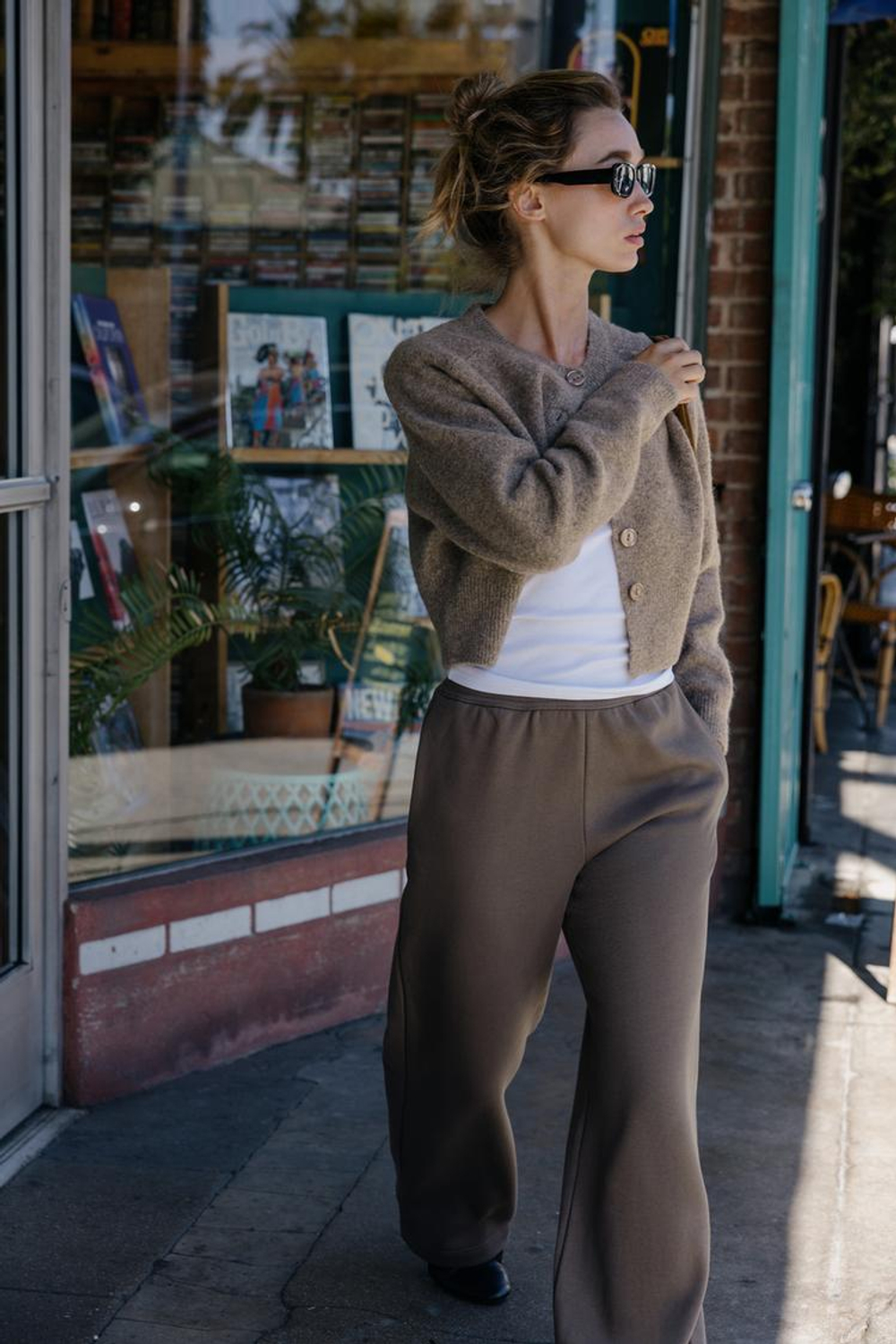 ZARA КАРДИГАН НА ПУГОВИЦАХ, НЕЖНО-КОРИЧНЕВЫЙ