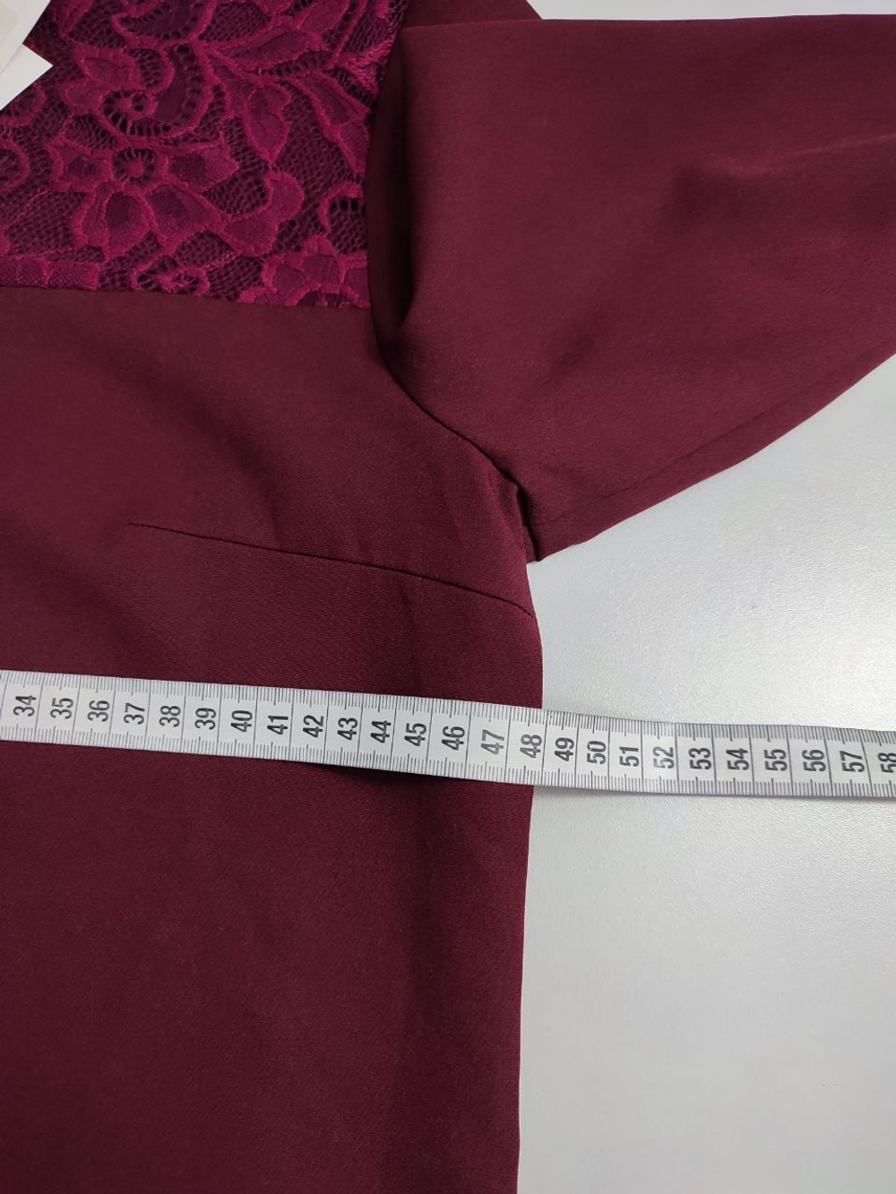 Платье Deniza бордо с кружевом 46 размер, новое