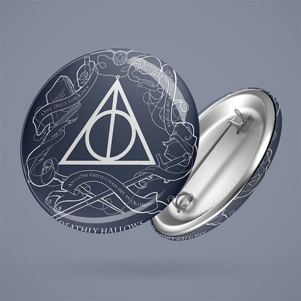 Значок &quot;Deathly Hallows&quot; - kinoshop24.ru - фото 1