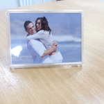 Акриловый магнит на холодильник с фото