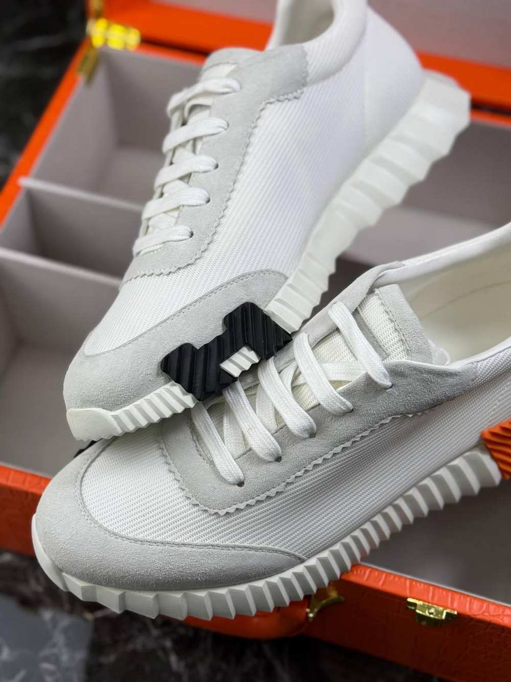 Кроссовки Hermes
