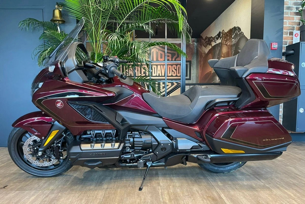 Honda GL1800 Gold Wing Tour "50th Anniversary" 2025