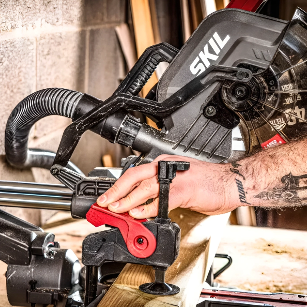 SKIL MS1310 торцовочная пила MS1310SE00