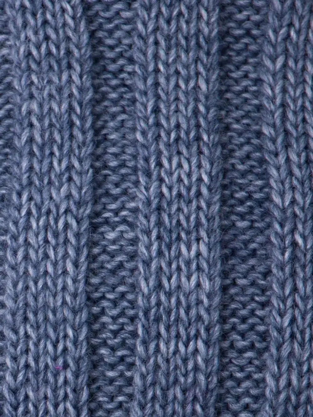 Шапка детская зимняя вязаная с помпоном и снуд