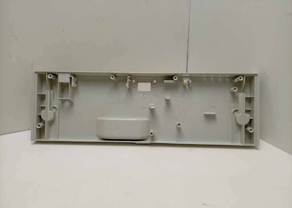 CISLI420 ктп16 Передняя панель для посудомоечной машины Hotpoint-Ariston CIS LI420 б/у