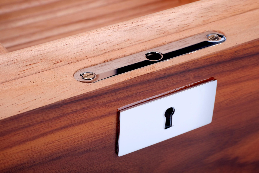 Хьюмидор Howard Miller Розовое дерево на 50 сигар