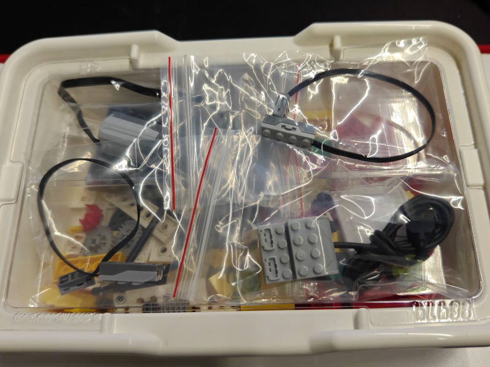 Lego 9580 Базовый набор WeDo (витринный образец)