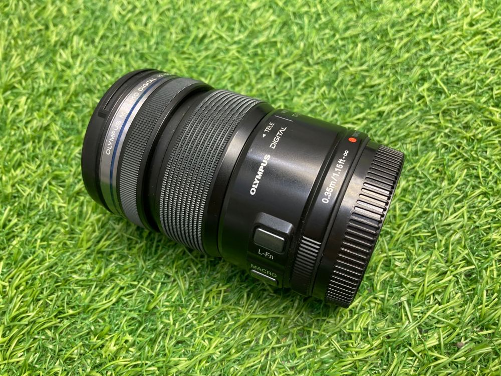 Olympus ED 12-50mm 3.5-6.3 EZ