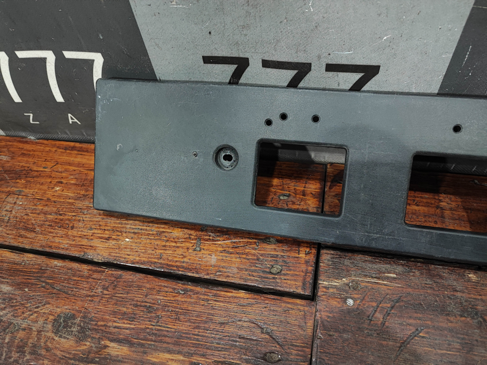 Площадка гос. номера Nissan Murano 3 (Z52) 14-22 Б/У Оригинал 962105AL0A