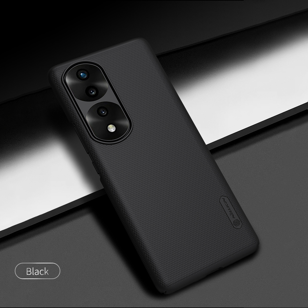 Жесткий чехол черного цвета от Nillkin для смартфона Huawei Honor 70 Pro, серия Super Frosted Shield