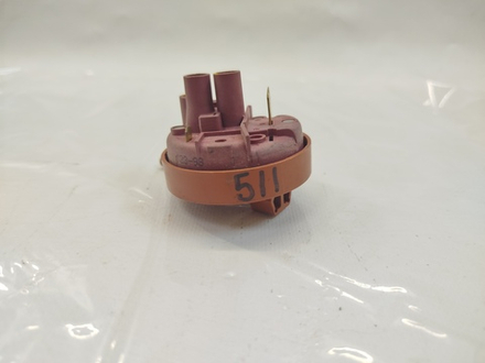 511 Датчик уровня воды (Прессостат) для посудомоечной машины Electrolux, Zanussi 505AG402 89-50 б/у