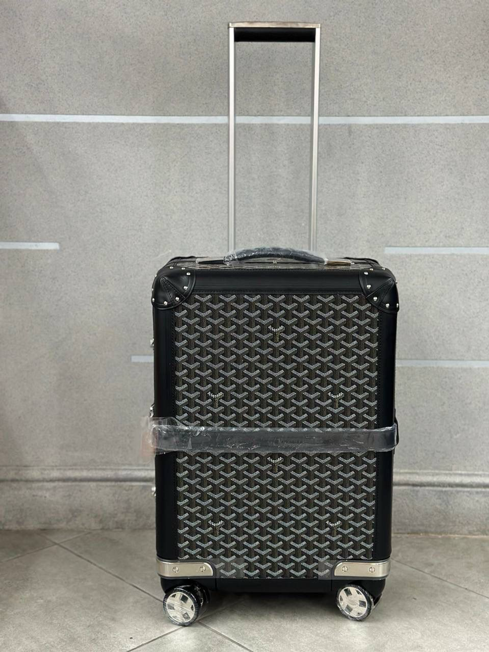 Чемодан Goyard