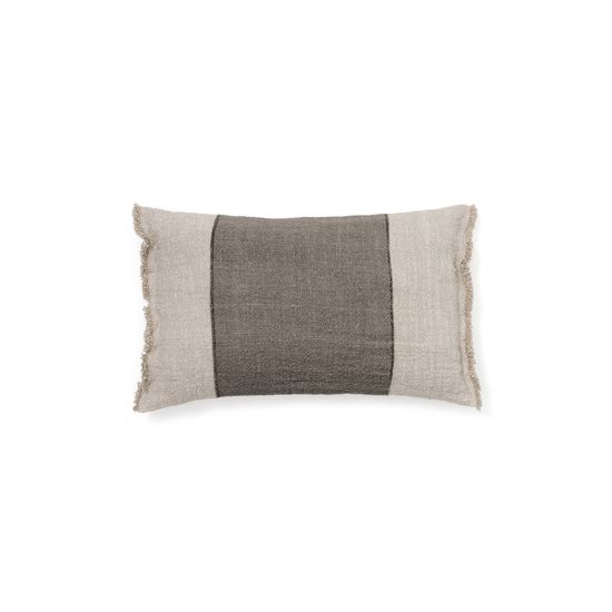 Чехол для подушки Lorin из льна зелёного цвета с бахромой 30 x 50 см