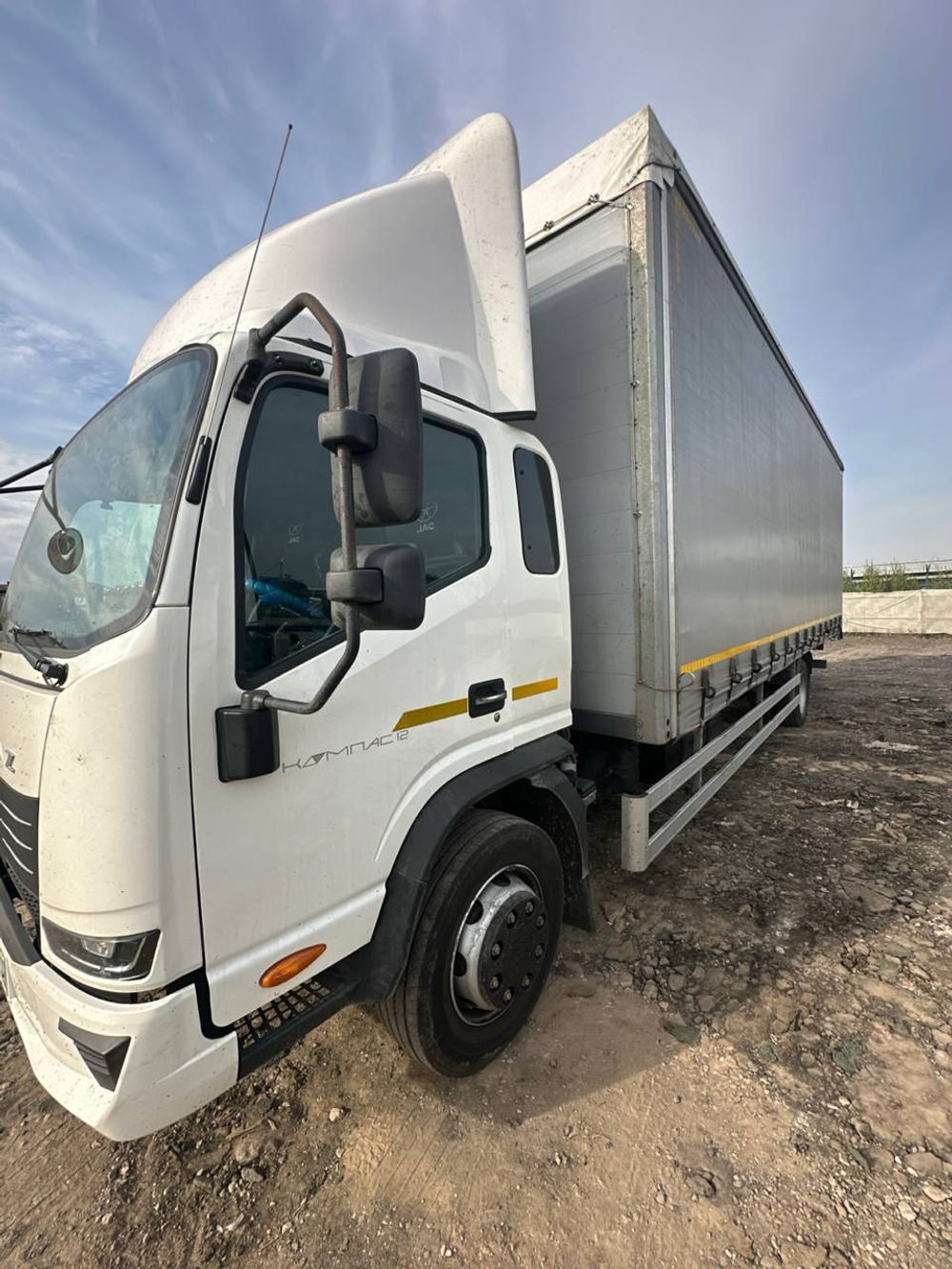 КамАЗ 43082 4x2 Бортовой (Евроборт) 43082-H5 (Евроборт, Дизельный, 3,8 л, 166 л.с., МТ)
