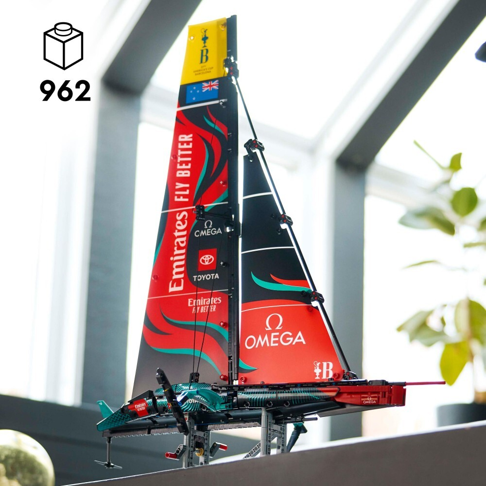 LEGO Technic - Яхта Emirates Team New Zealand AC75 42174 / артикул   42174  / GTIN 5702017584089
