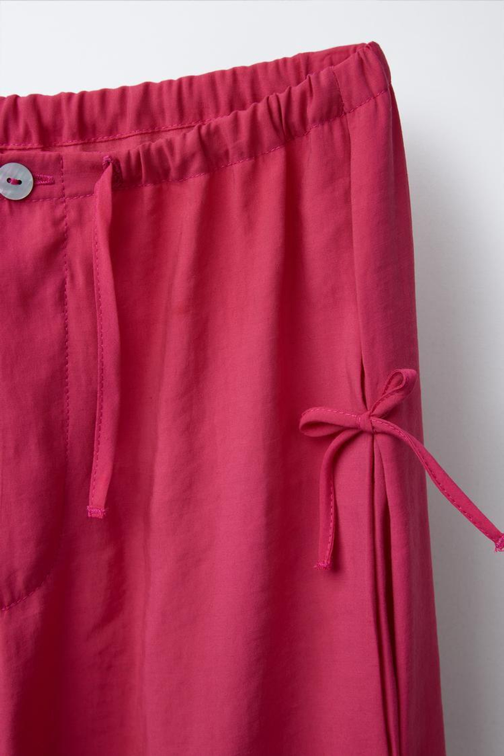 ZARA СТРУЯЩИЕСЯ БРЮКИ С БАНТИКАМИ, ФУКСИЯ