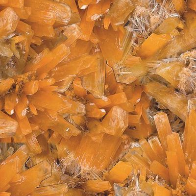 Желтые кристаллы