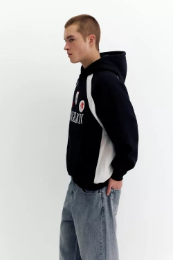 PULL&BEAR Толстовка с капюшоном Evangelion, черный