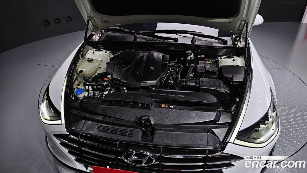 Hyundai Sonata (DN8) 2.0 (06.2020)