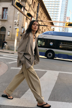 ZARA ДВУБОРТНЫЙ БЛЕЙЗЕР ОВЕРСАЙЗ, ЧЕРНЫЙ/ЗЕЛЕНЫЙ