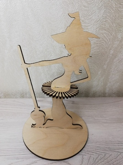 Салфетница деревянная на стол Маленькая ведьма