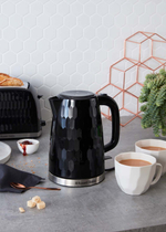 Электрический чайник Russell Hobbs 26051-70 черный