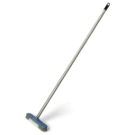 Щетка-скраббер для чистки пола Фанго с черенком синяя