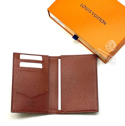 Обложка для паспорта Louis Vuitton