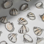 Подвеска из натуральной ракушки, родий, 26*29мм